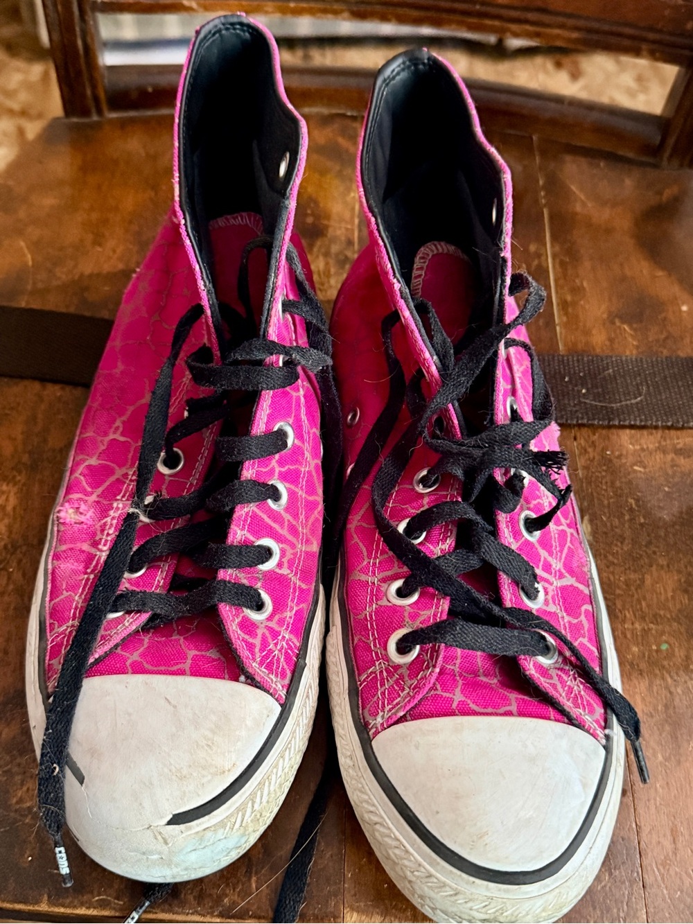 Converse Chuck Taylor Pro High Top Pink Pattern Sneakers Women’s 12 Men’s 10